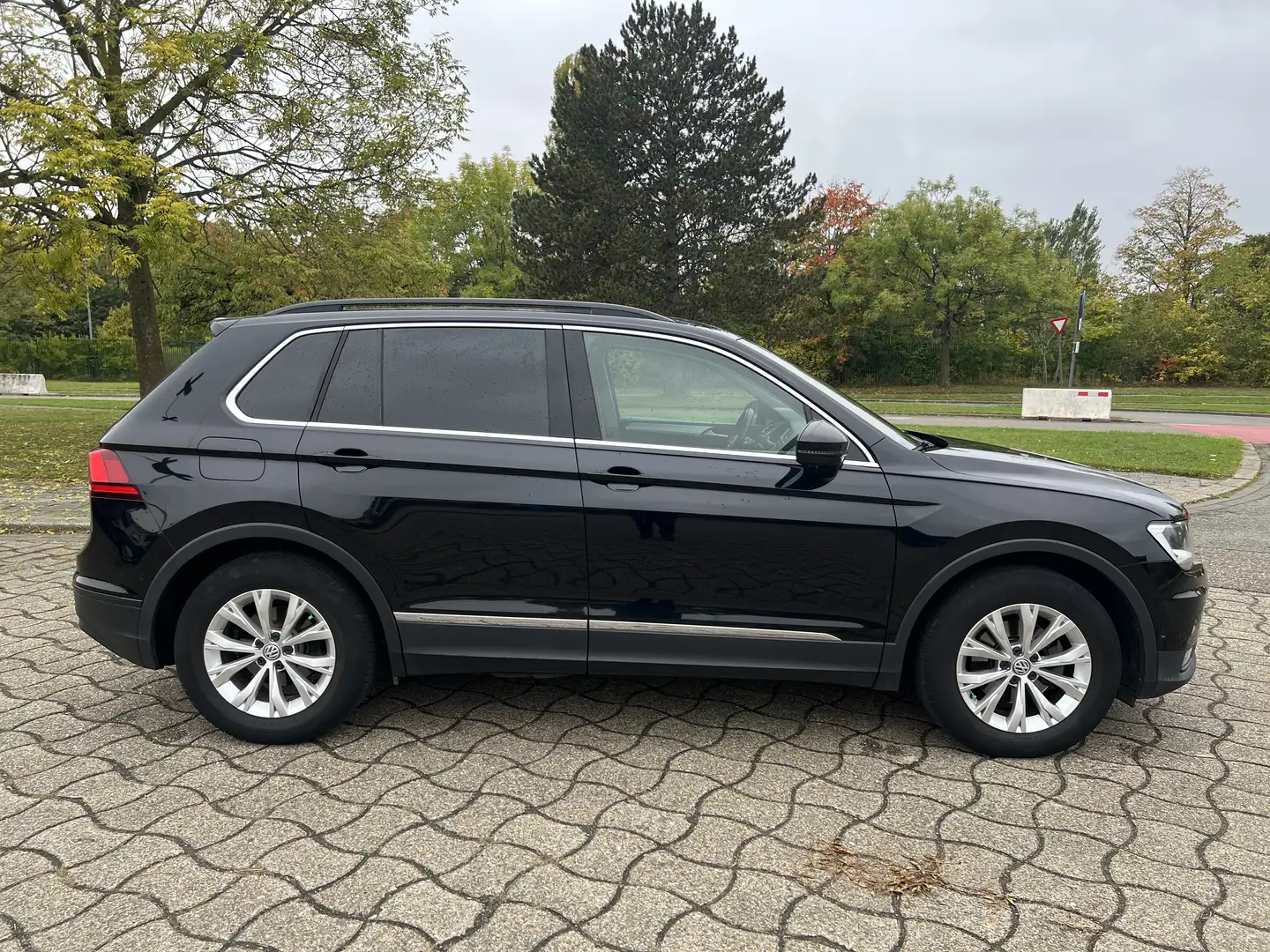 Volkswagen Tiguan 1.5 TSI ACT OPF DSG Comfortline - 1