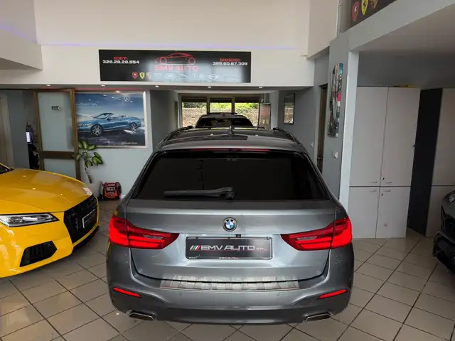BMW 5 Series view 14