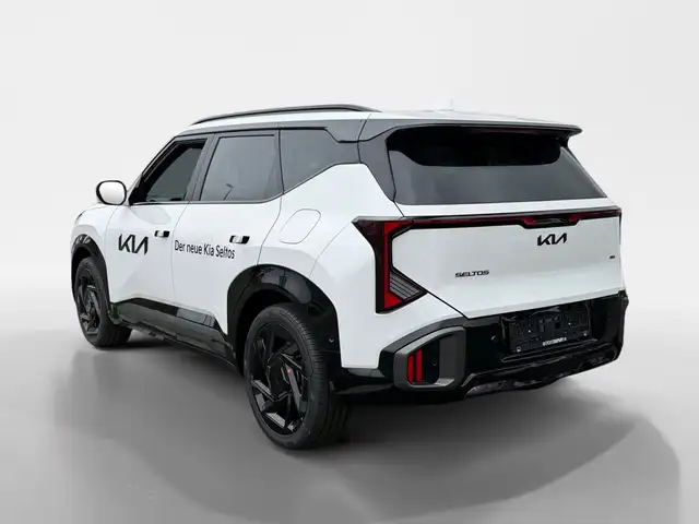 Kia Seltos view 4