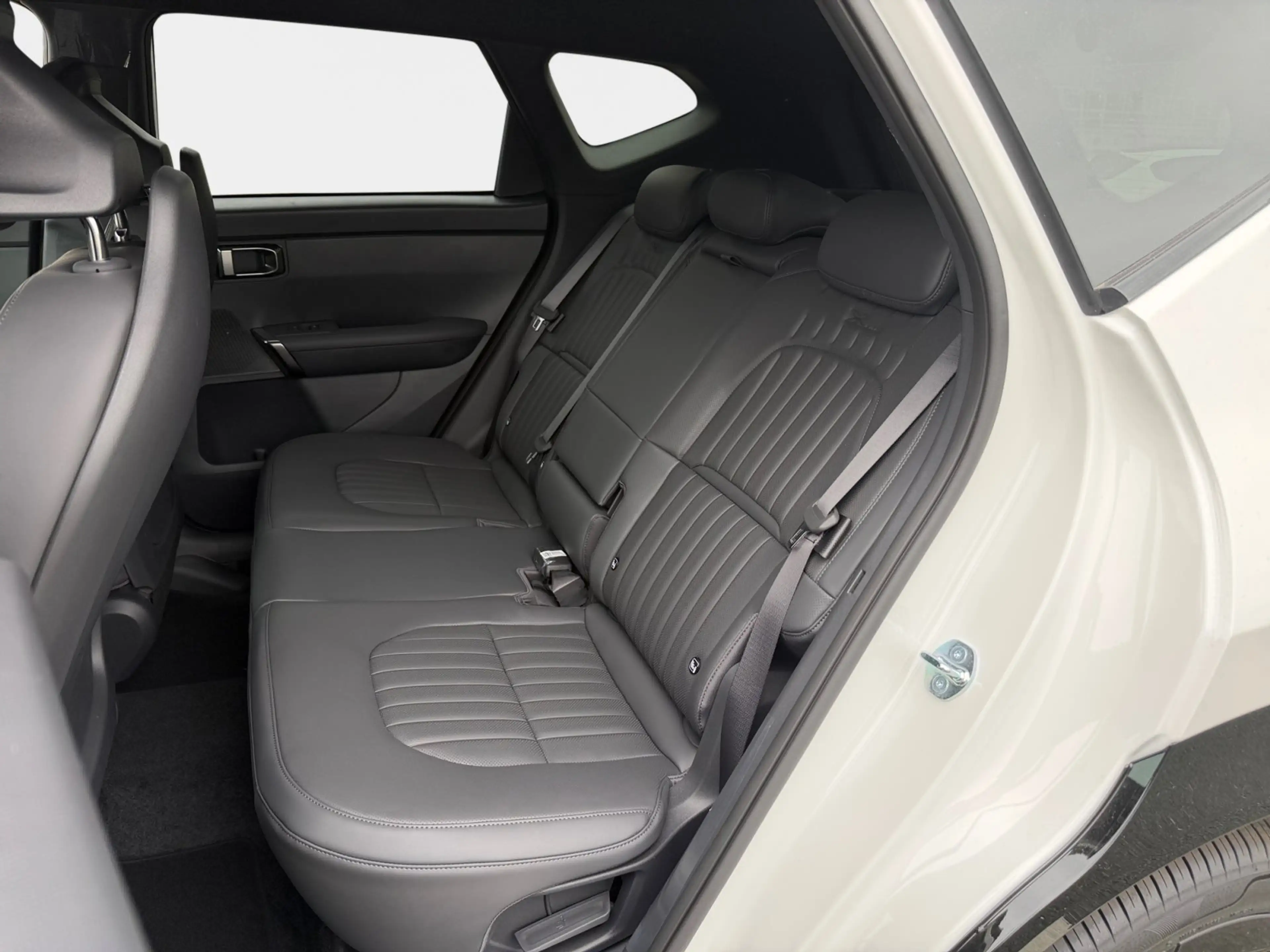 Kia Seltos 1.6T WD DCT X-Line Kamera+360+ACC+Navi — photo 10
