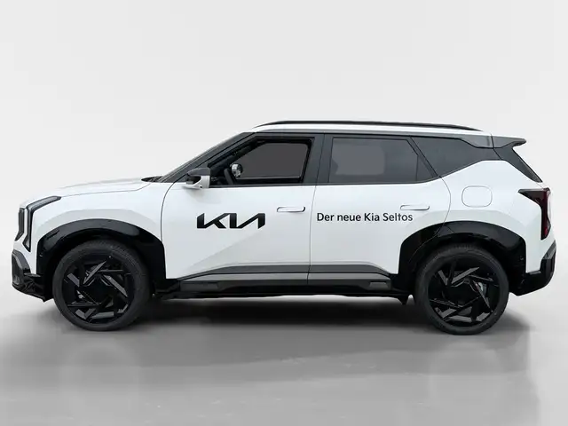 Kia Seltos view 3