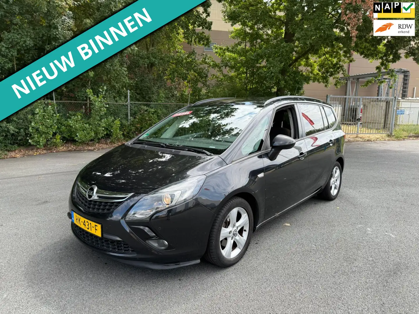 Opel Zafira Tourer 2.0 CDTI Cosmo LEUKE AUTO RIJDT EN SCHAKELT GOED Negru - 1