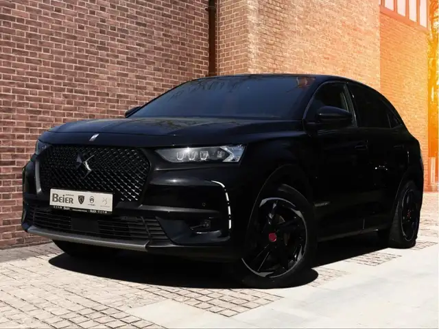 DS Automobiles DS 7 Crossback view 2