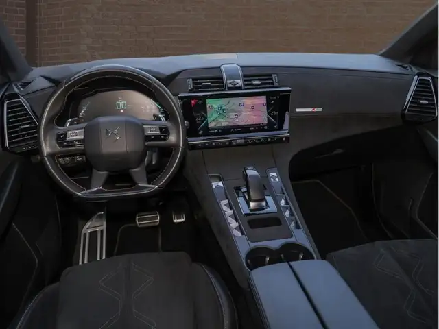 DS Automobiles DS 7 Crossback view 7