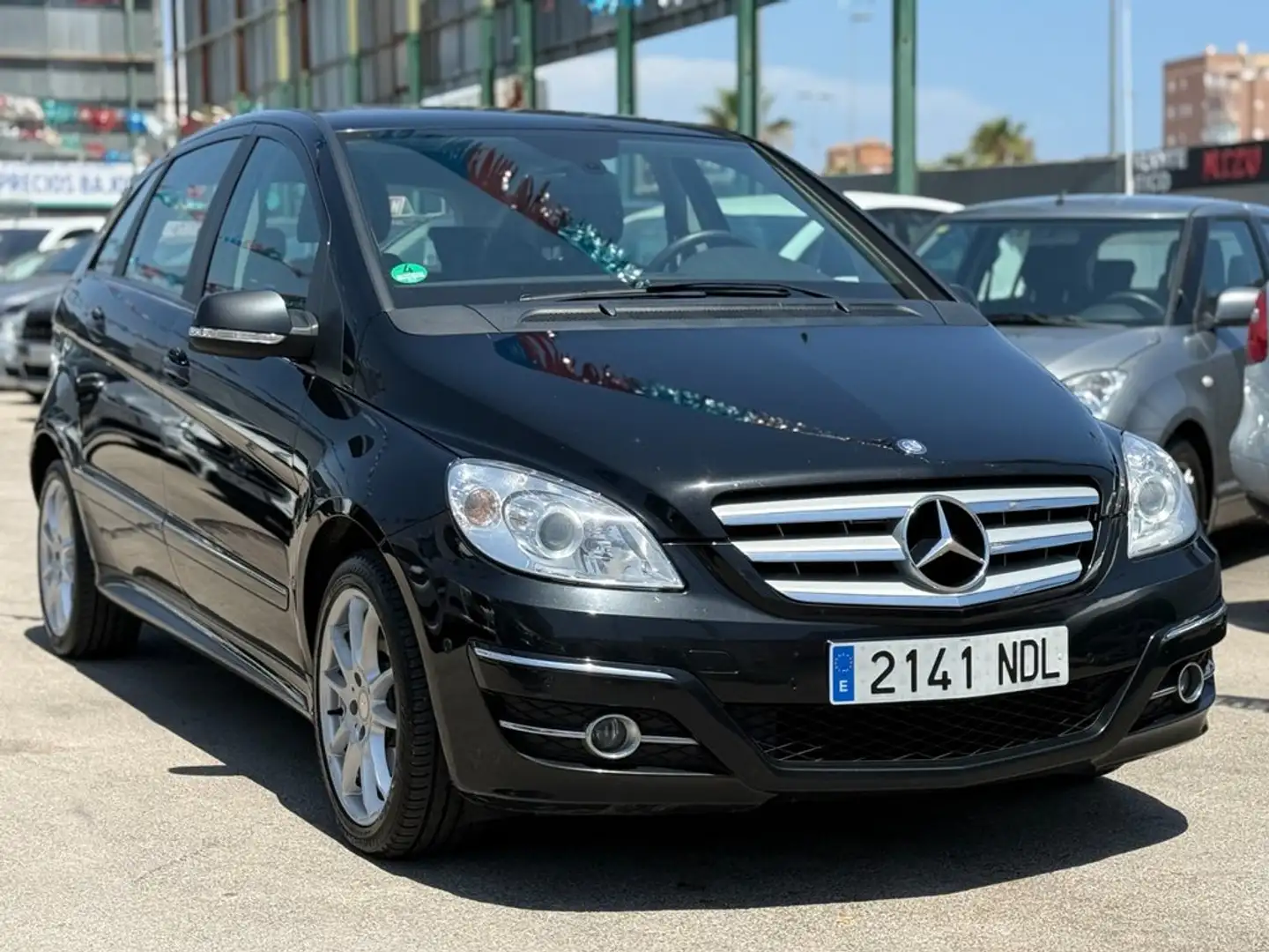 Mercedes-Benz B 200 200CDI Autotronic Schwarz - 1