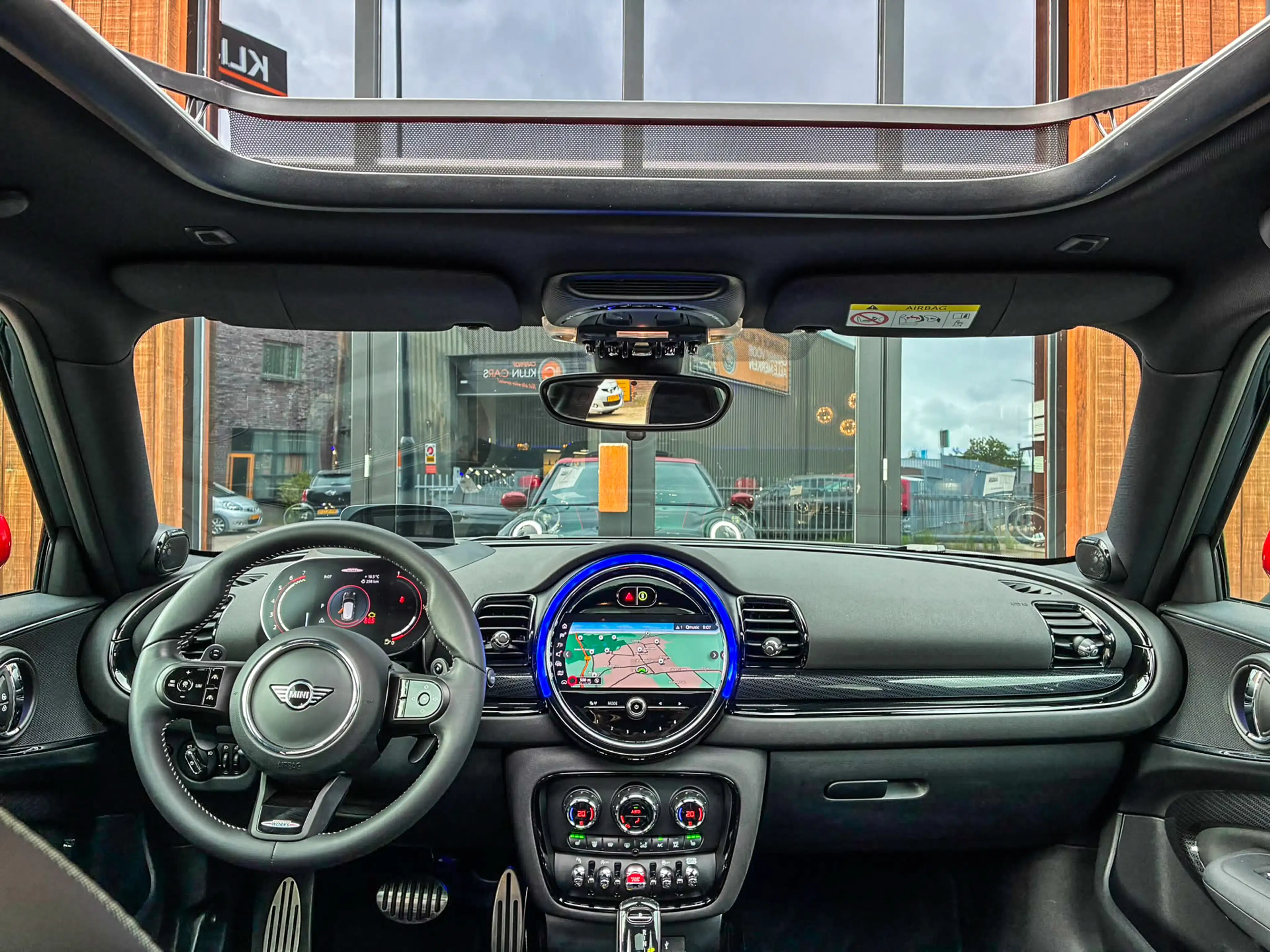 MINI John Cooper Works Clubman 2.0 JCW ALL4 F1 aut 306pk Rebelgreen/Pano/Camera/H — photo 2