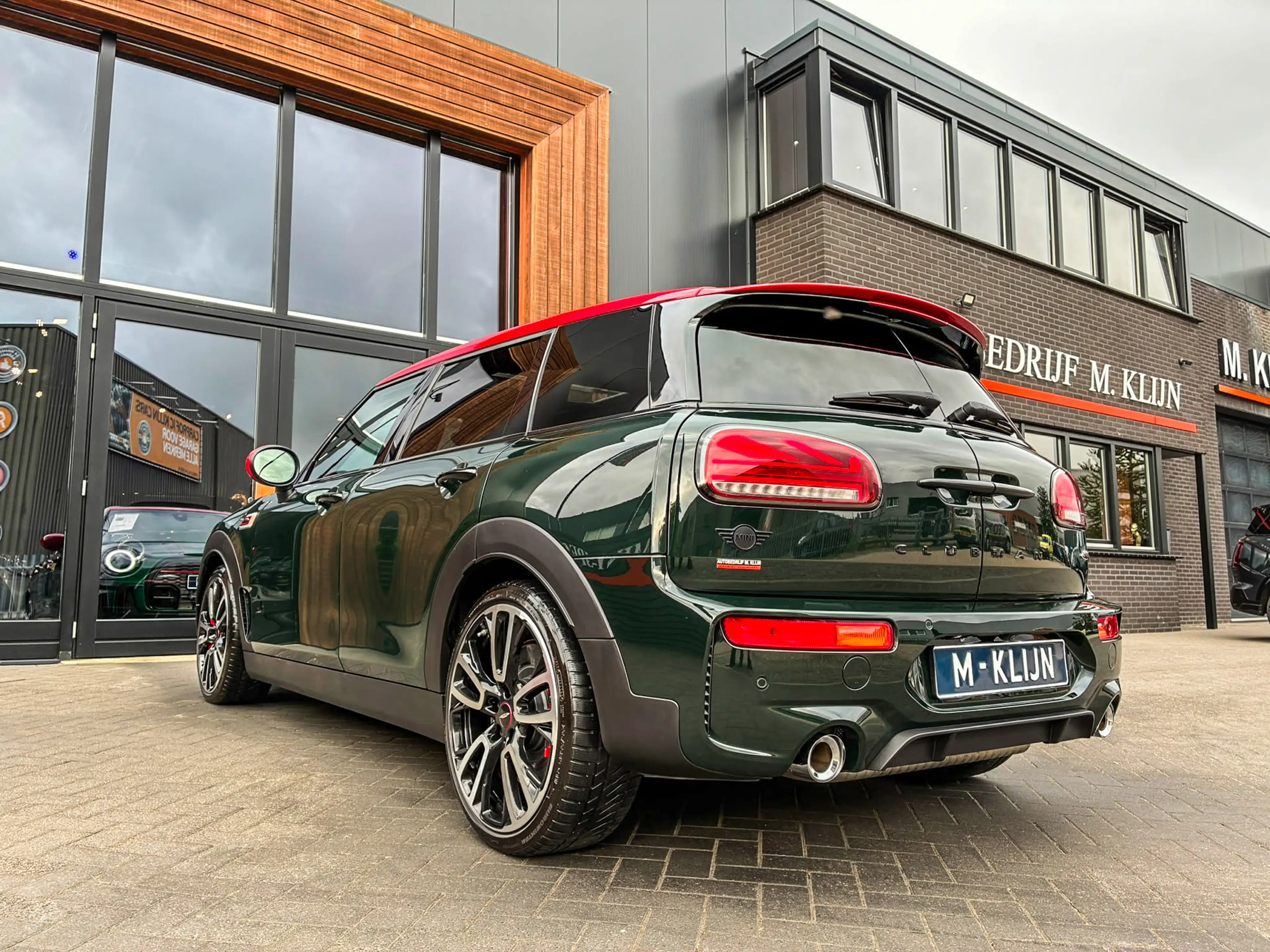 MINI John Cooper Works Clubman 2.0 JCW ALL4 F1 aut 306pk Rebelgreen/Pano/Camera/H — photo 9