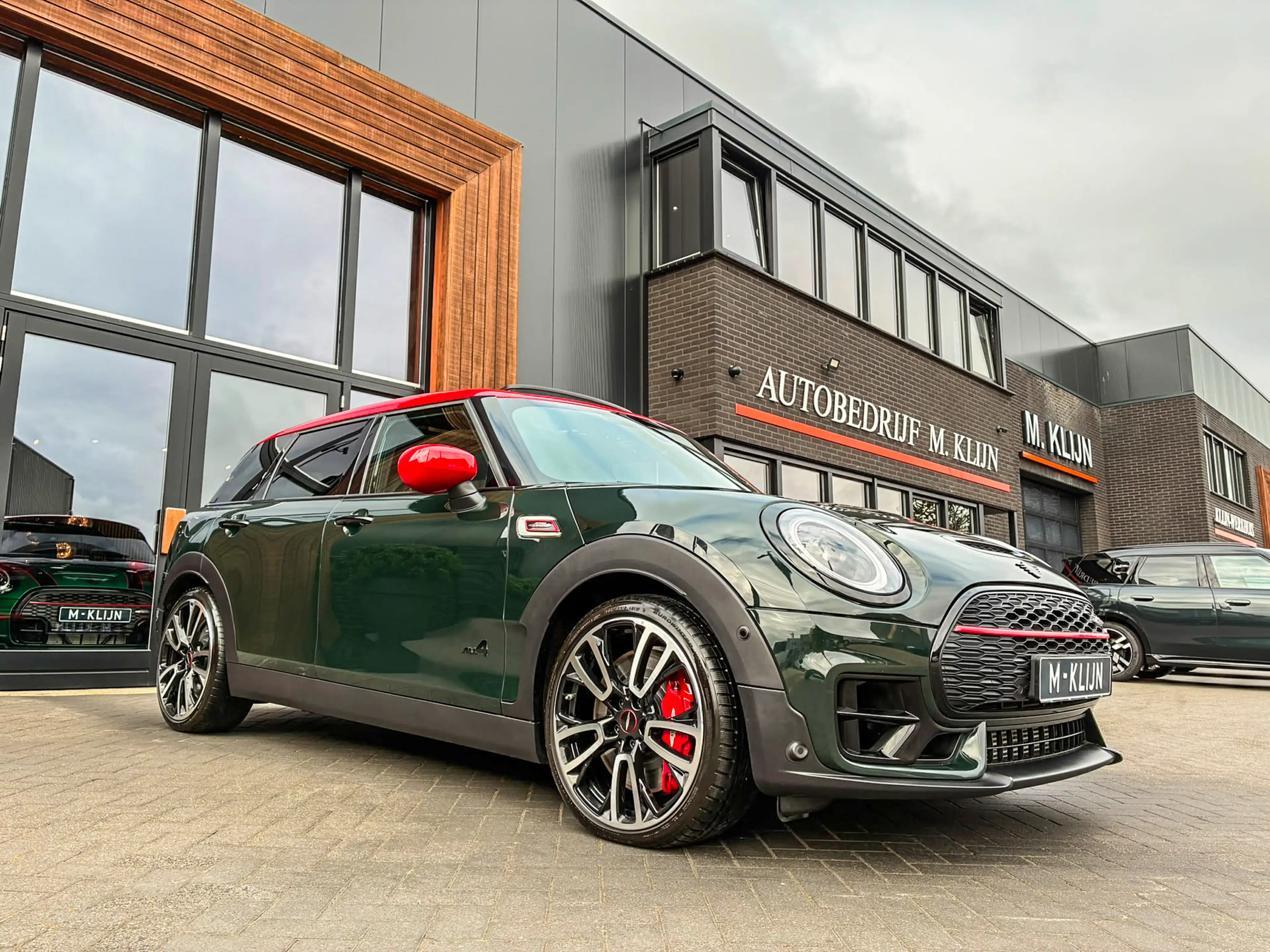 MINI John Cooper Works Clubman 2.0 JCW ALL4 F1 aut 306pk Rebelgreen/Pano/Camera/H
