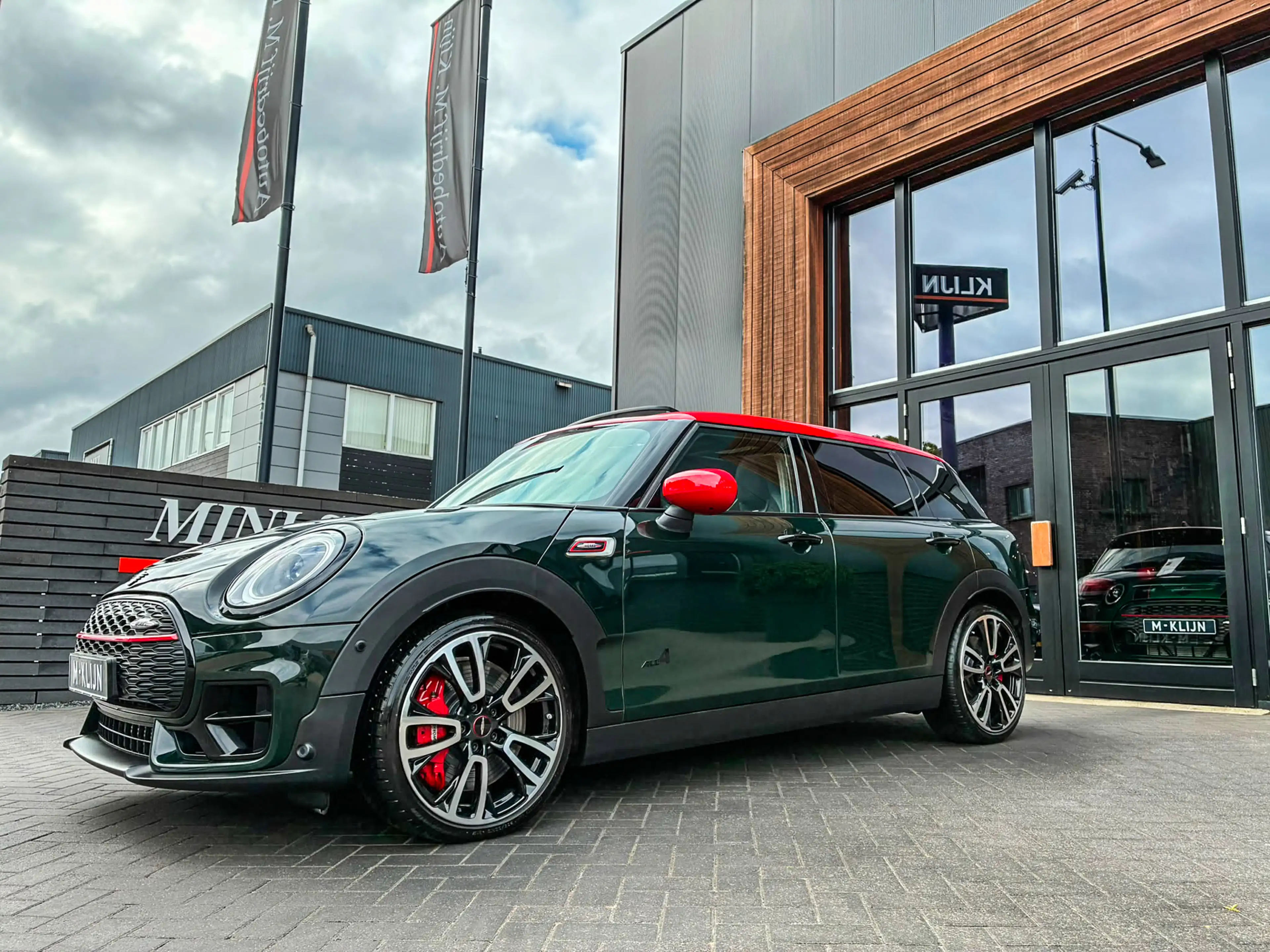 MINI John Cooper Works Clubman 2.0 JCW ALL4 F1 aut 306pk Rebelgreen/Pano/Camera/H — photo 5