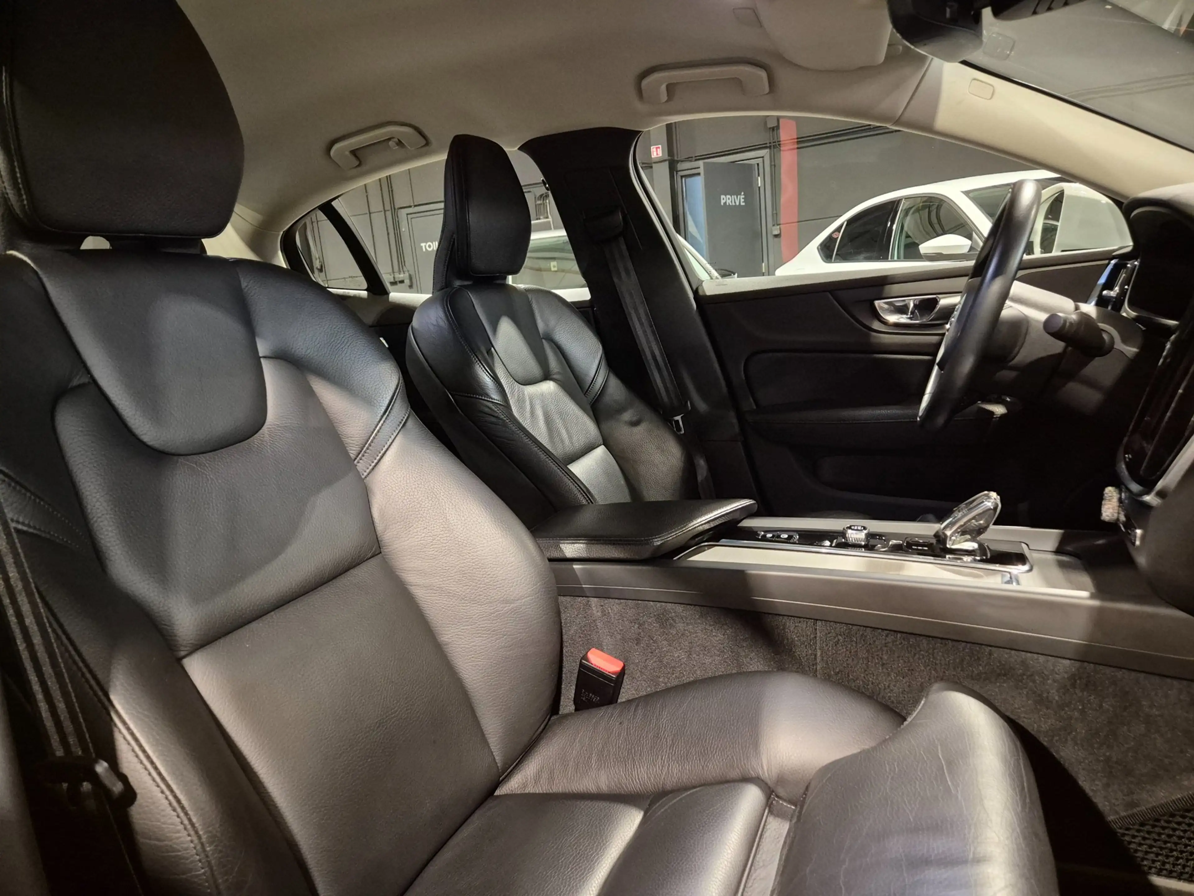 Volvo S60 2.0 B4 Inscription - Leder met memory en verw - Ad — photo 7