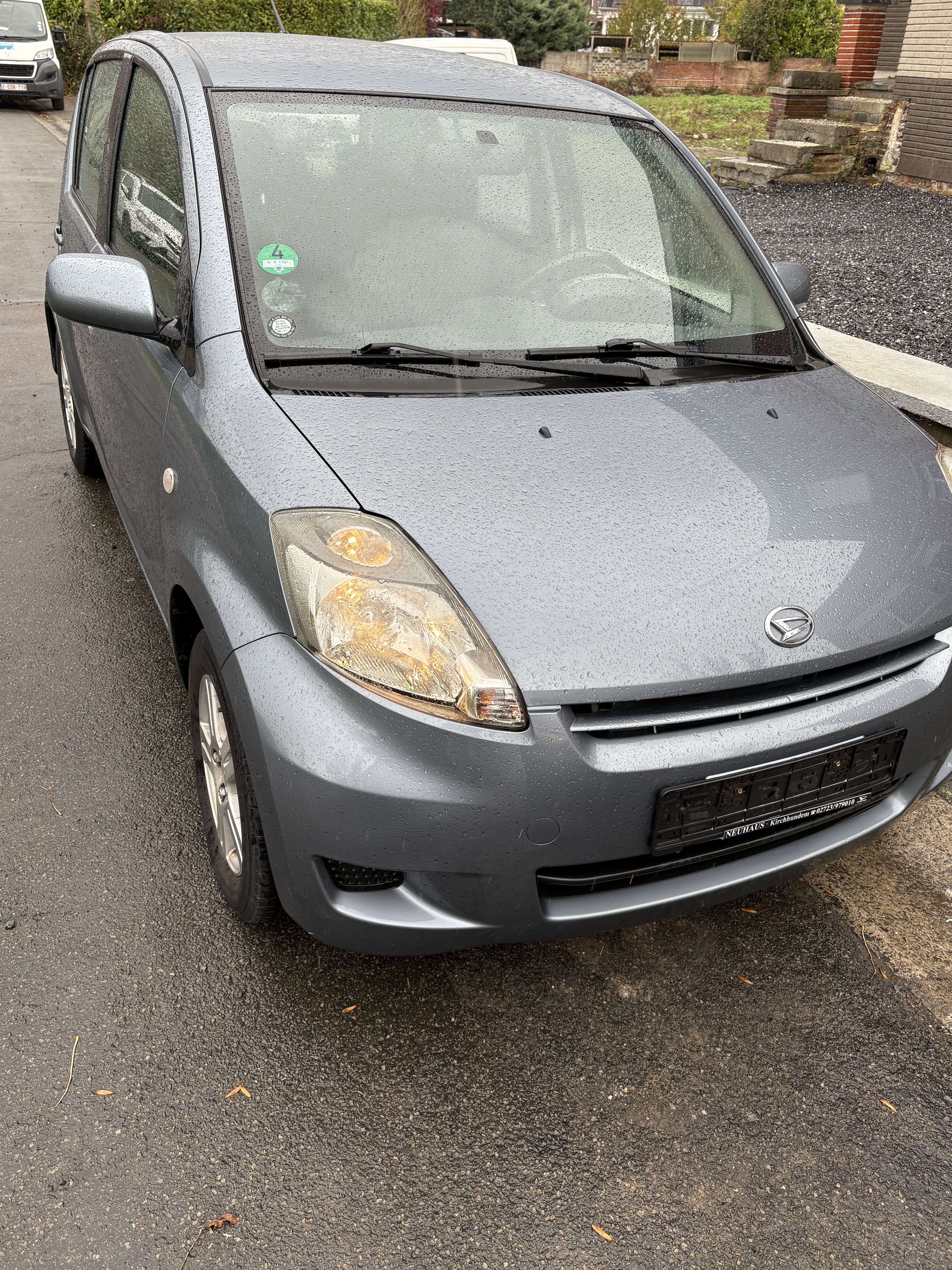 Second hand Daihatsu Sirion 1.3