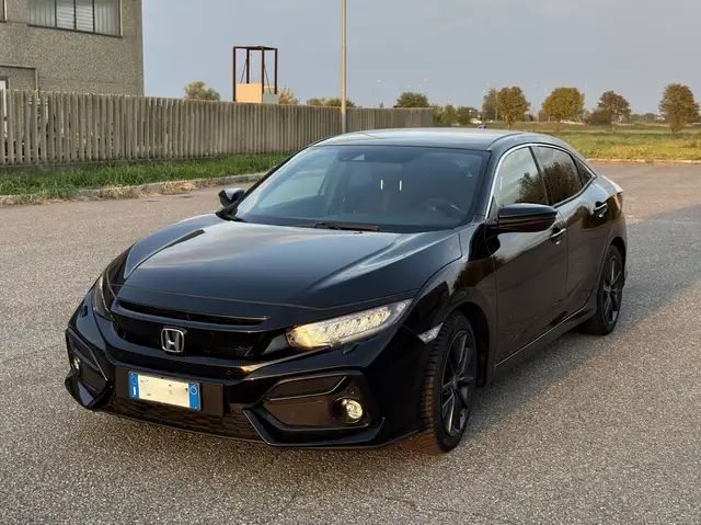 Honda Civic Civic X 5p 1.0 t Elegance Navi my20