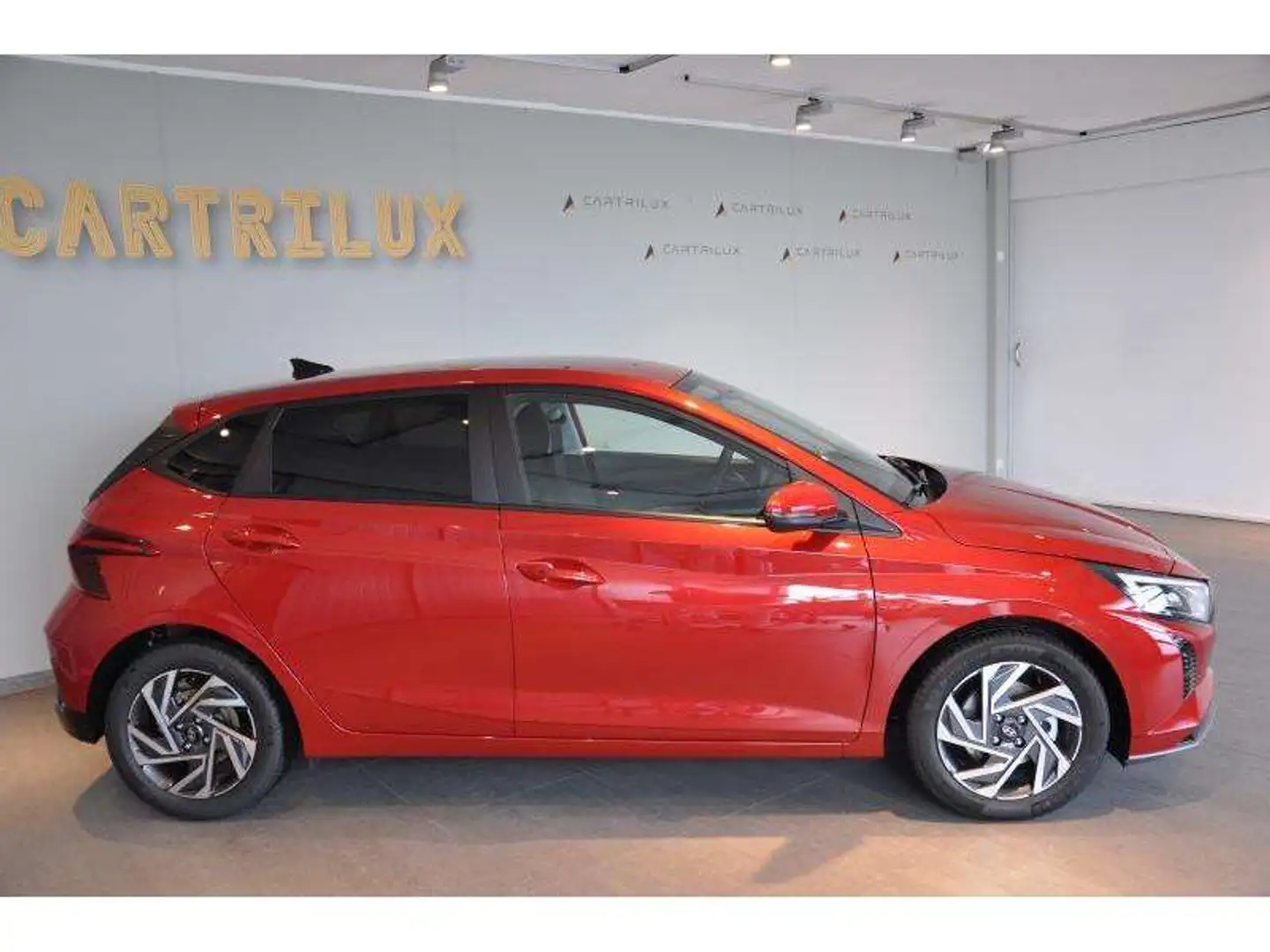 Hyundai i20 TECHNO 100 MAN6 Rouge - 2