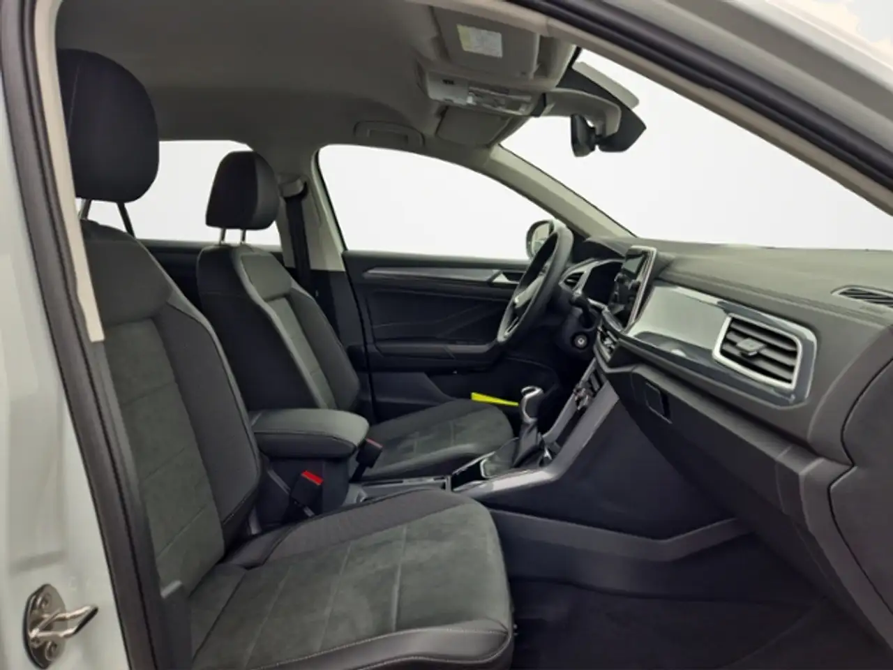 Volkswagen T-Roc 1.0+TSI+STYLE+LED PLUS+PDC+DC+ 17