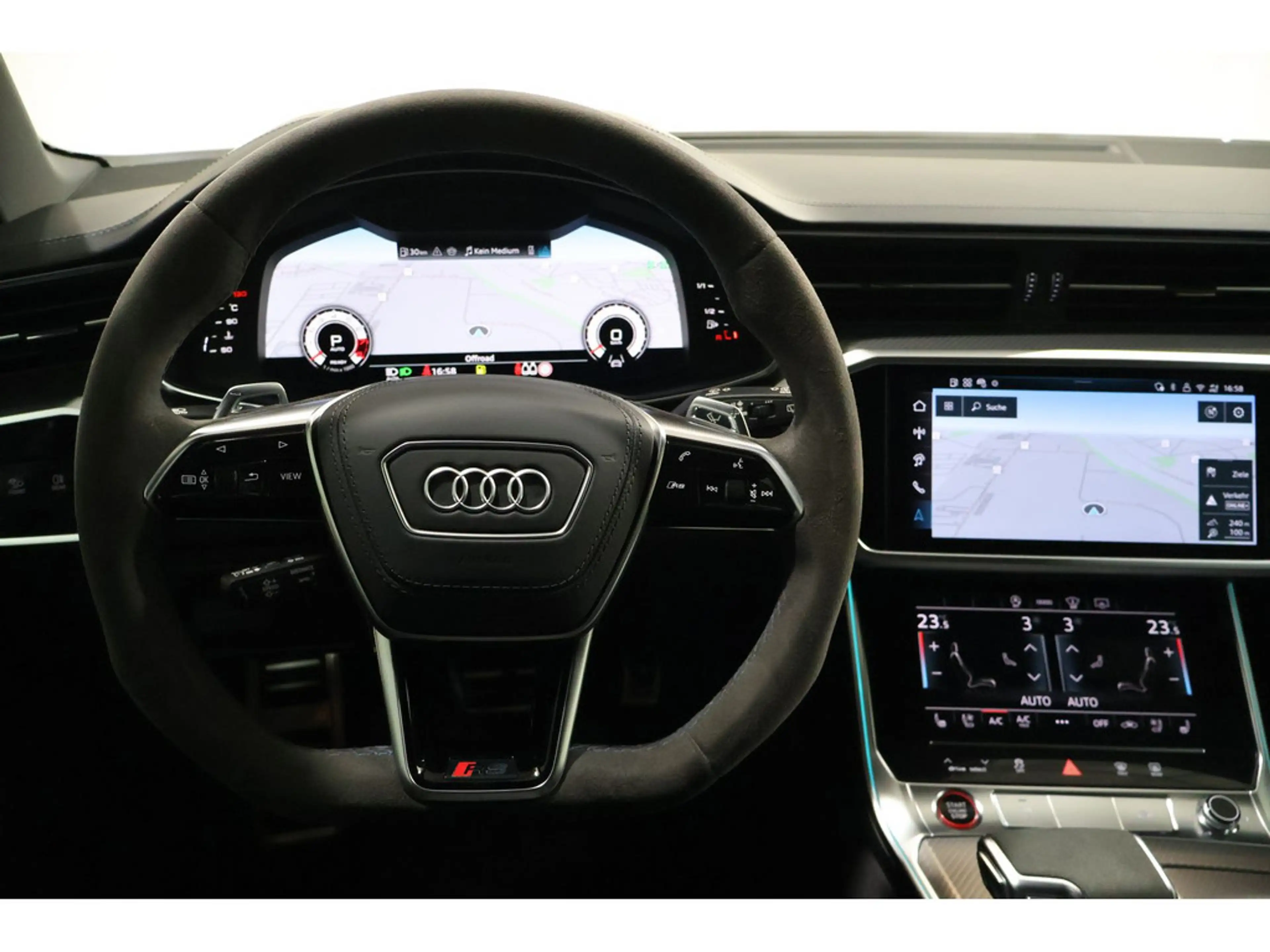 Audi RS6 — photo 10