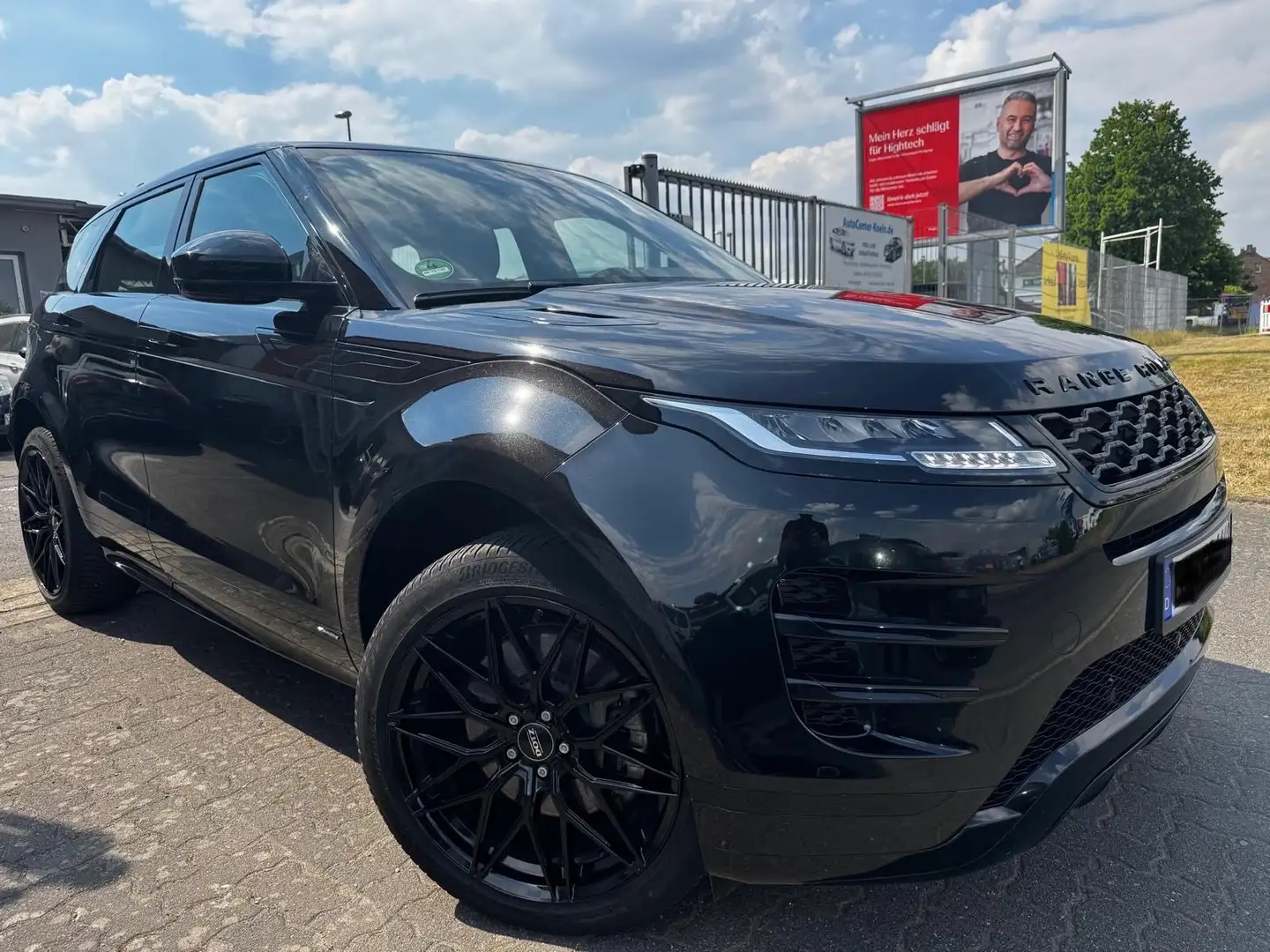 Land Rover Range Rover Evoque R-Dynamic Basis Schwarz - 2