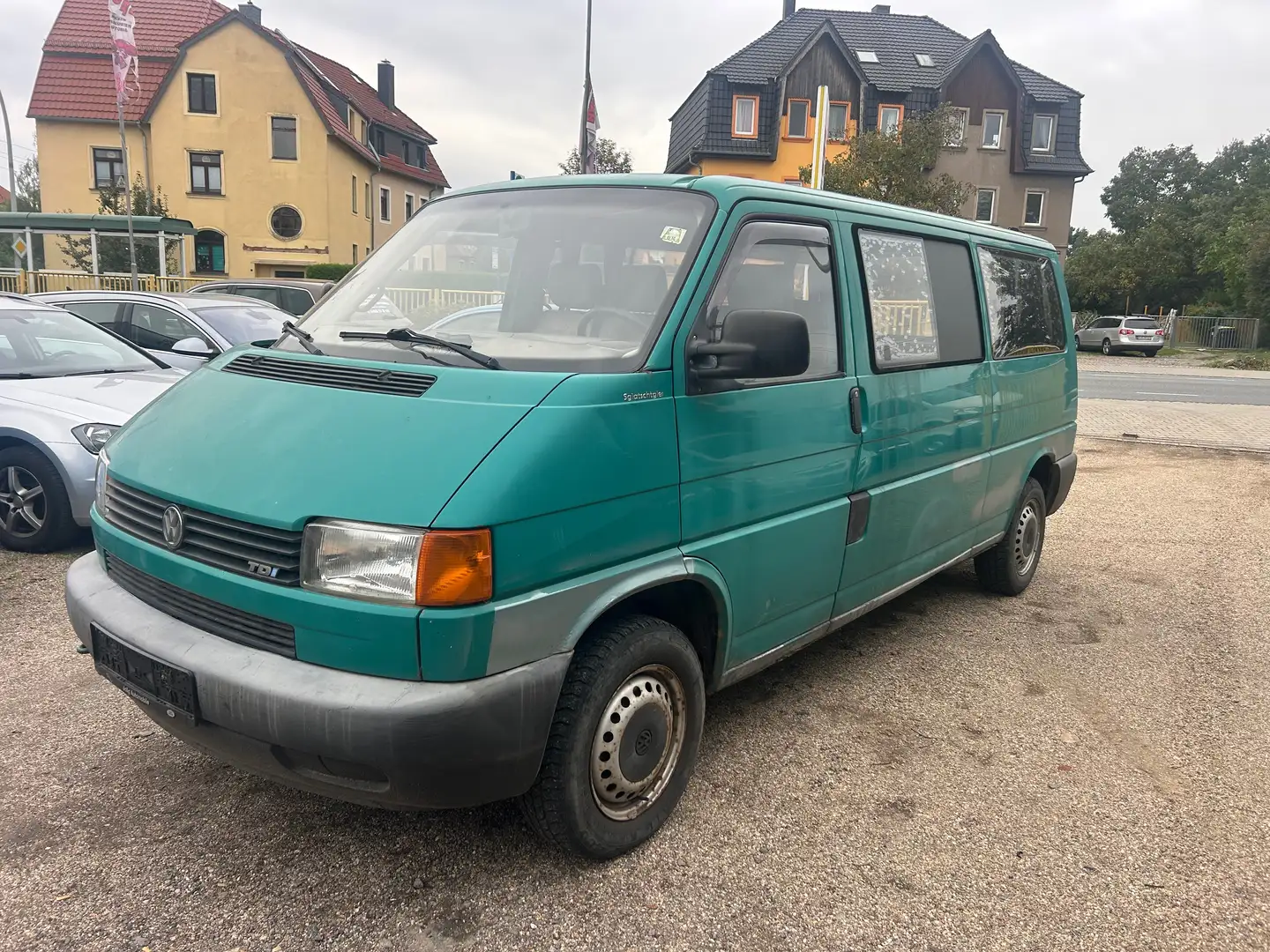 Volkswagen T4 T4/MULTIVAN/CARAVELLE  2.5 TDI LKW ZULASSUNG Grün - 1