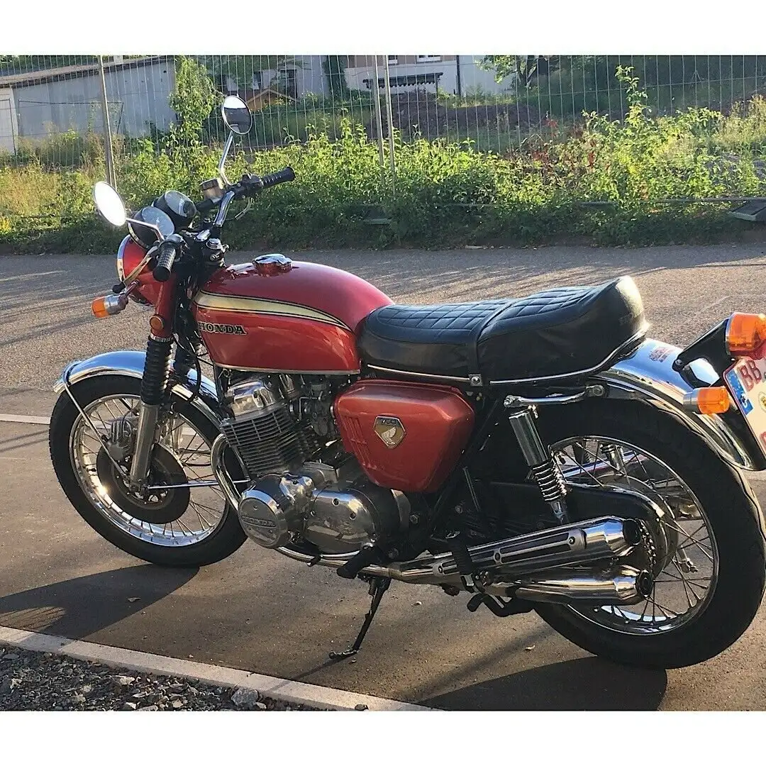 Honda CB 750 four Rouge - 2