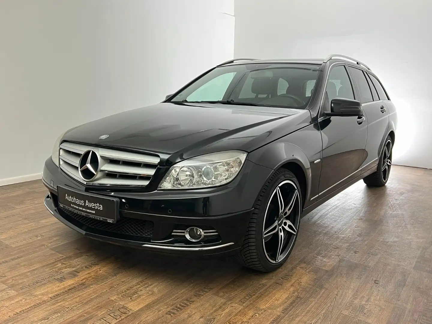 Mercedes-Benz C 280 T / V6 / 231 PS / PANORAMA / AHK Schwarz - 1