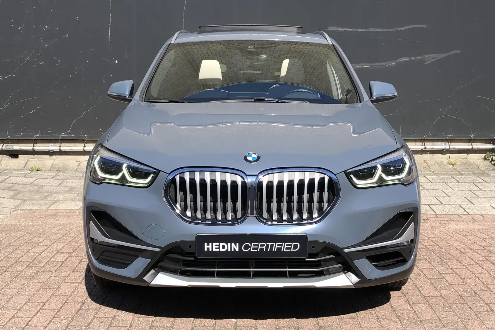 BMW X1 xDrive25e High Executive | 19'' LMV | Trekhaak | O Grigio - 2