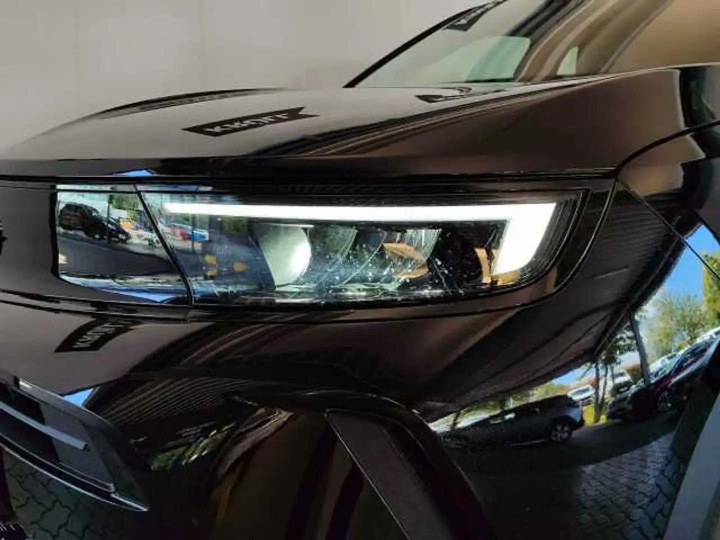 Opel Mokka Elegance Mildhybrid+Sitzheizung+LED+ Schwarz - 2