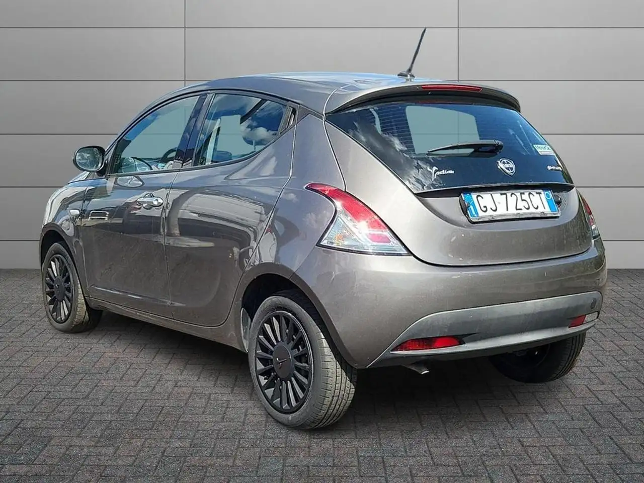 Lancia Ypsilon 2022