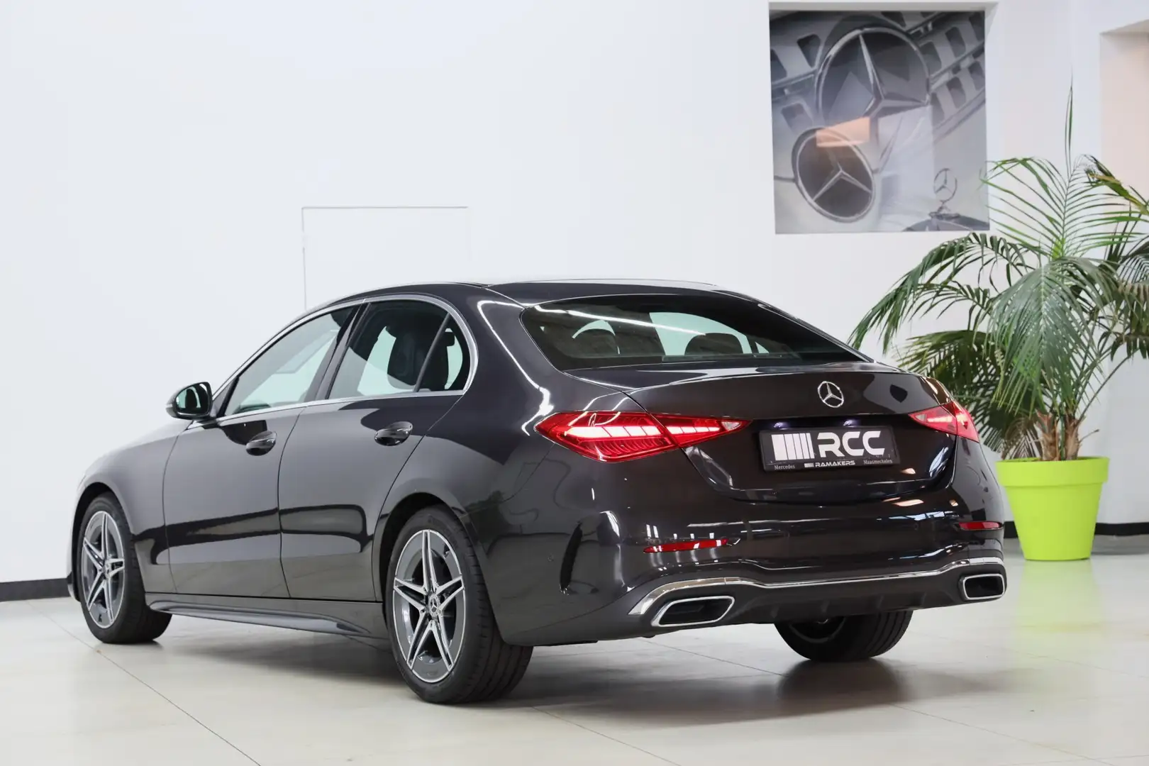 Mercedes-Benz C 180 AMG Line Memory LED Sfeerlicht Camera Carplay Gris - 2