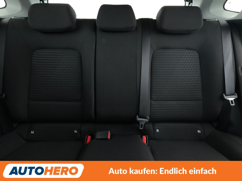 Hyundai i20 1.0 T-GDI Mild-Hybrid Trend Aut.*SPUR*PDC*SHZ* — photo 15