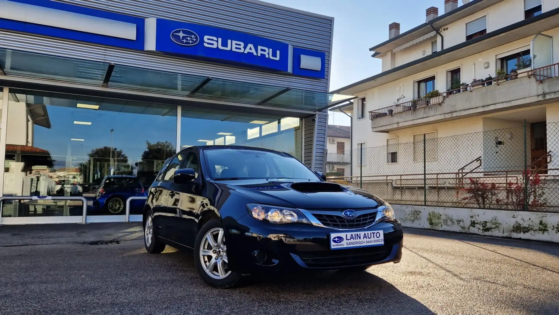 Subaru Impreza 2.0d Comfort 6MT - Motore con 110.000 km Zwart - 1