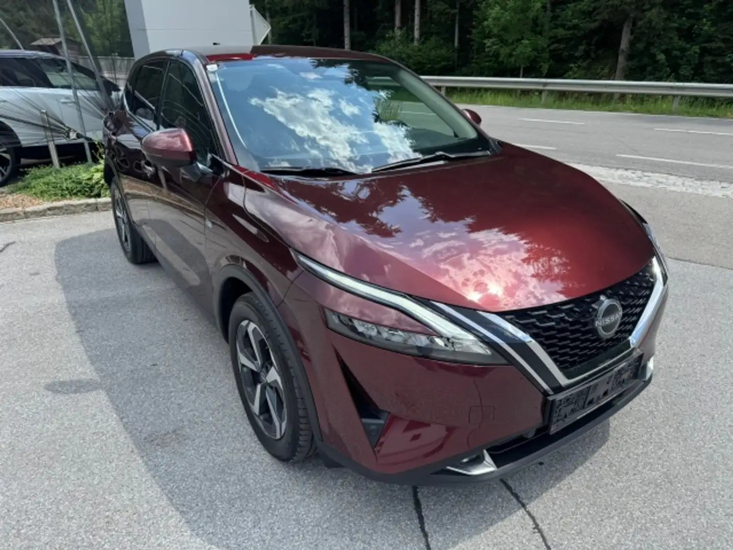 Nissan Qashqai 1,3 N-Connecta WP BP Rot - 2