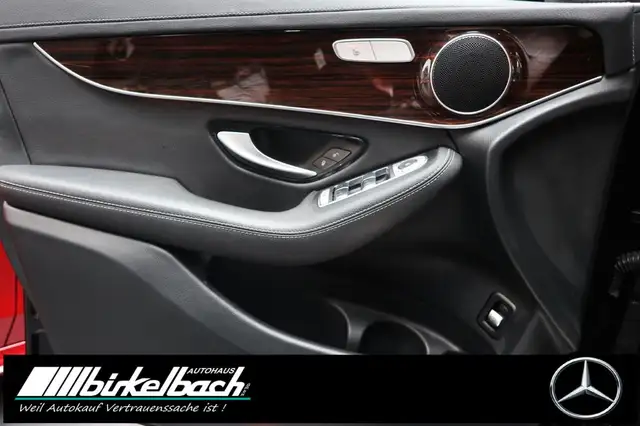 Mercedes-Benz GLC view 12