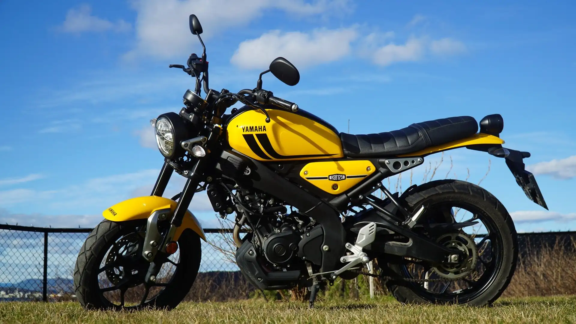 Yamaha XSR 125 Yellow - 1