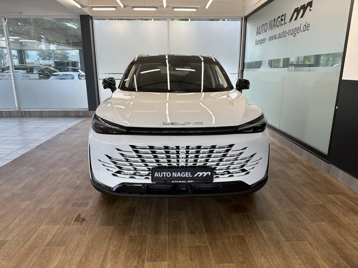 BAIC Beijing X75 +LED+Ambiente+Sitzlüftung+360°+ Weiß - 2