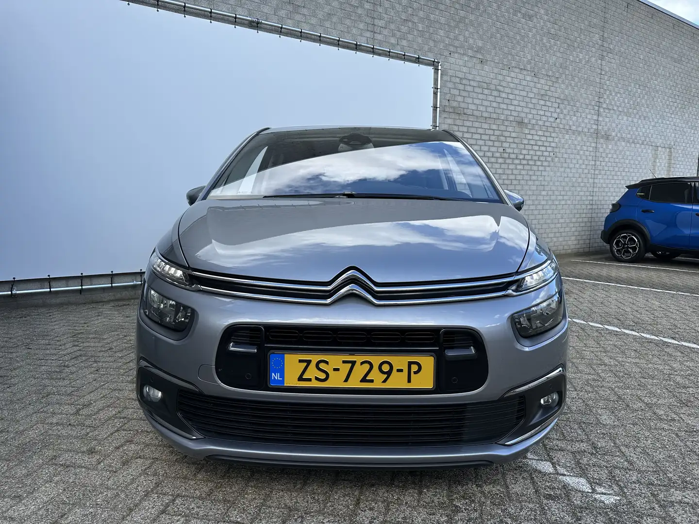Citroen C4 SpaceTourer 1.2 PureTech Feel | Airco (automatisch) | Apple Ca Grijs - 2