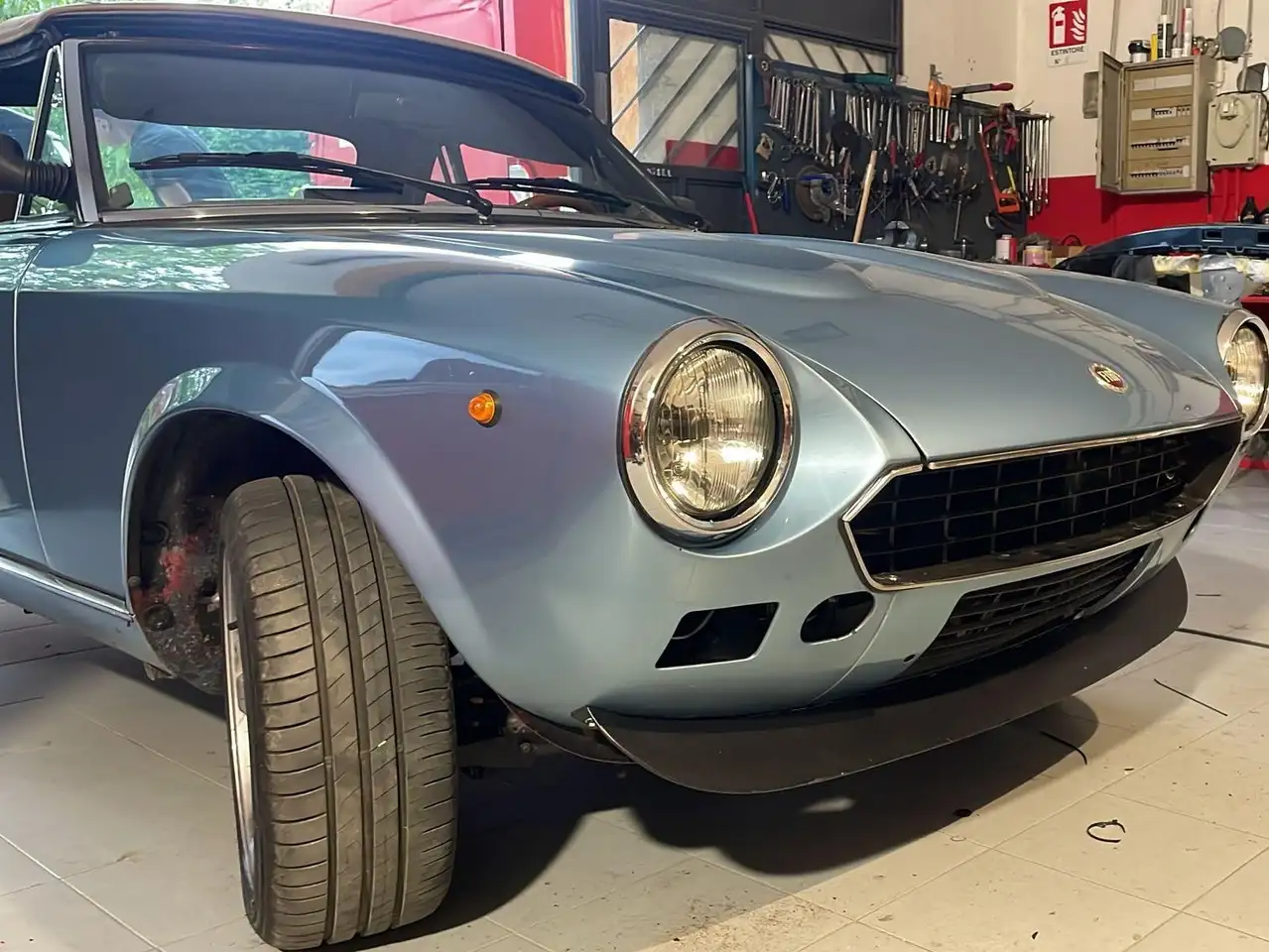 Fiat 124 Spider Europa Pininfarina, foto 11