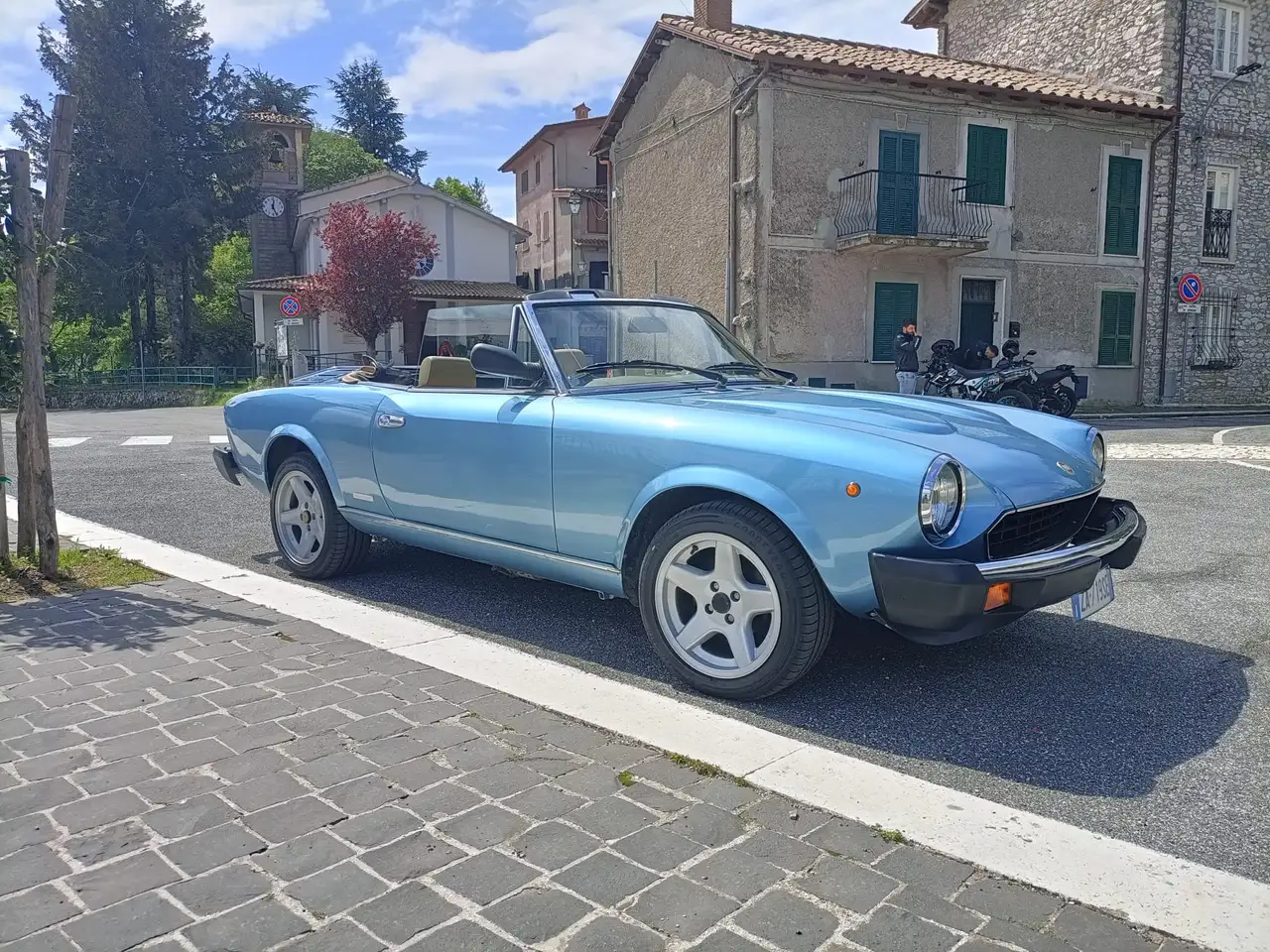 Fiat 124 Spider Europa Pininfarina, foto 2