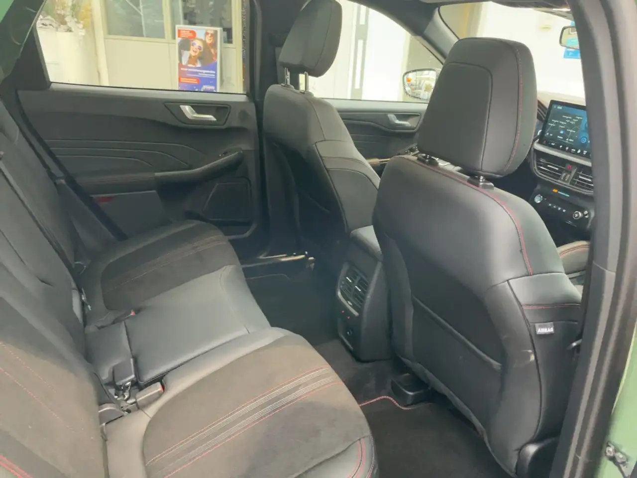 Ford Kuga 2.5 Duratec FHEV ST-Line X ACC+LED+Navi+SD 12