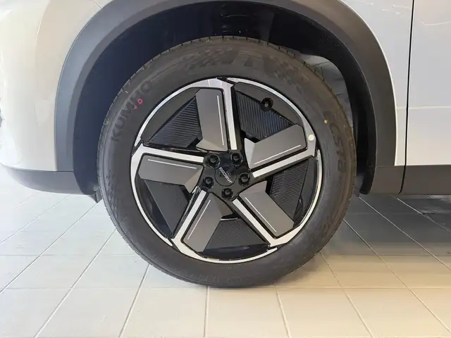 Jaecoo J7 view 9