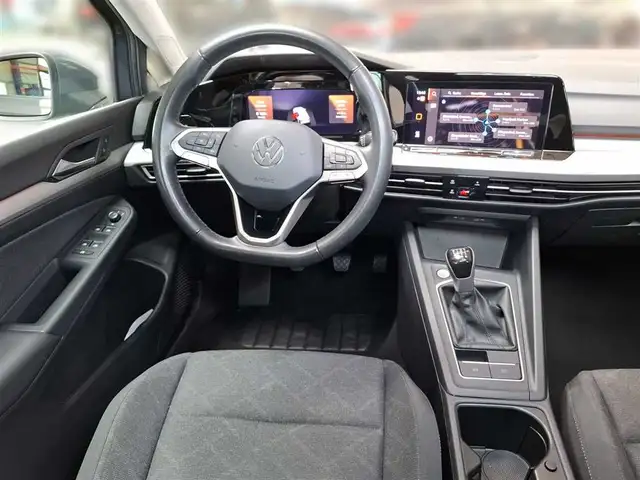 Volkswagen Golf view 9