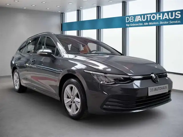 Volkswagen Golf view 2