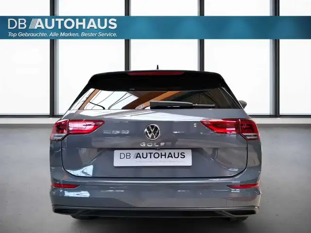 Volkswagen Golf view 5