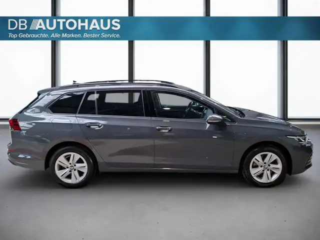 Volkswagen Golf view 3