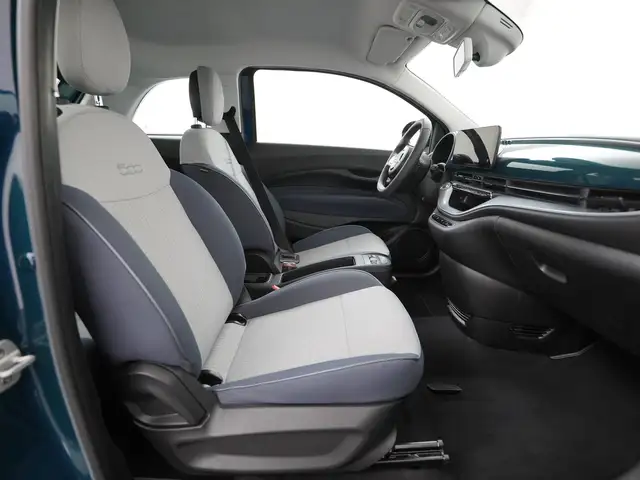 Fiat 500 view 3