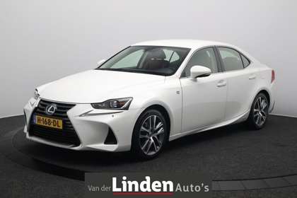 Lexus IS 300 300h Hybrid Edition 30 | Camera | Climate Control