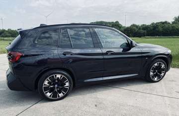 Impressive/ Toit Pano/Head-up/ Harman/80 kWh