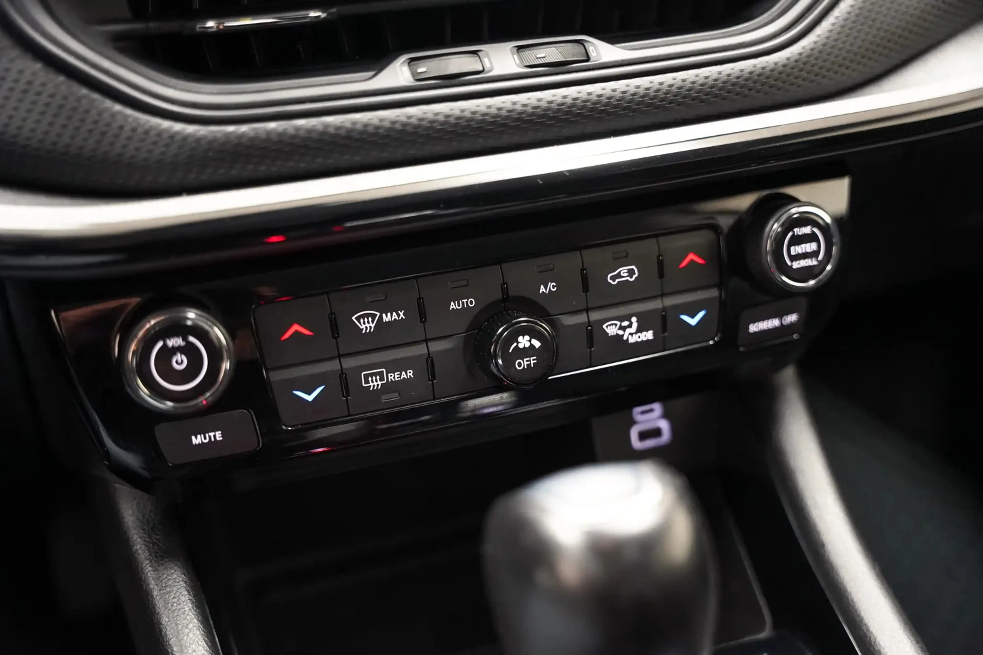 Jeep Compass 240 xe Plug-in Trailhawk [ SoH 91,4% | LED Navi Ca — photo 8