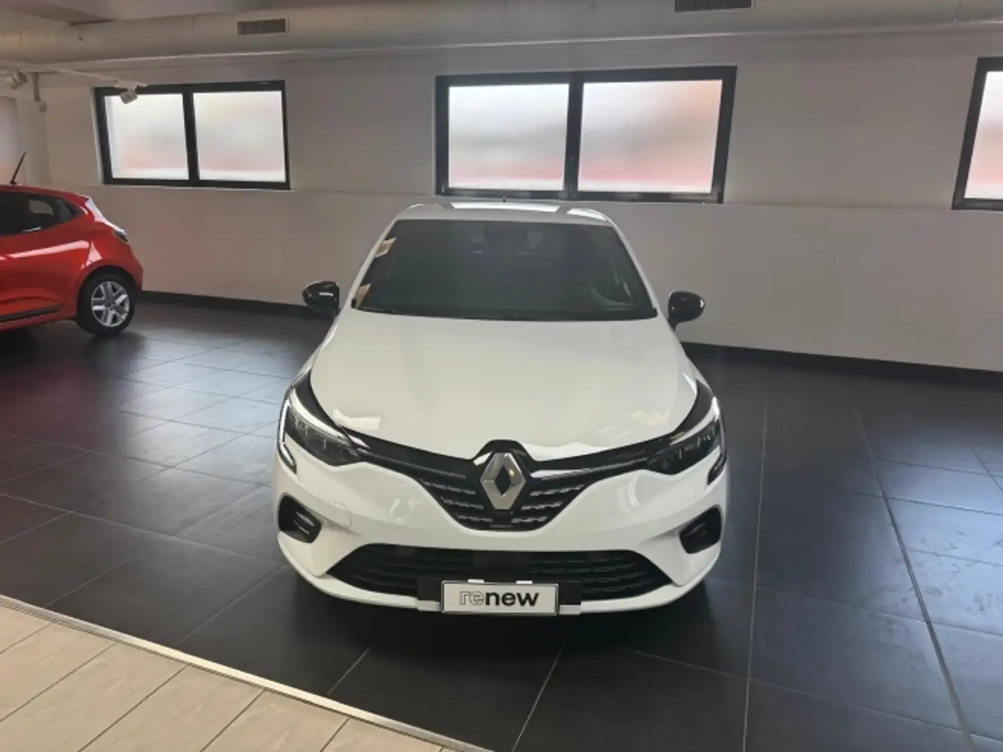 Renault Clio Clio 1.6 E-Tech full hybrid Techno 145cv auto Bianco - 2