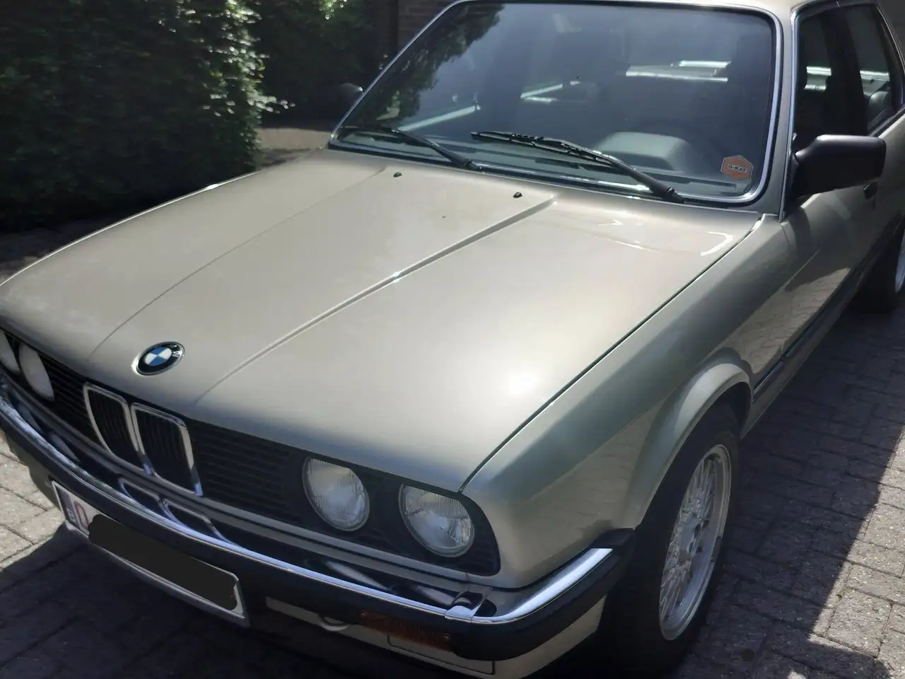 BMW 325e, bj 1985, foto 1