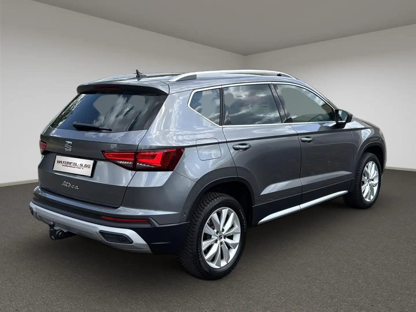SEAT Ateca Xperience+AHK+ACC+Kamera+Keyless Gris - 2