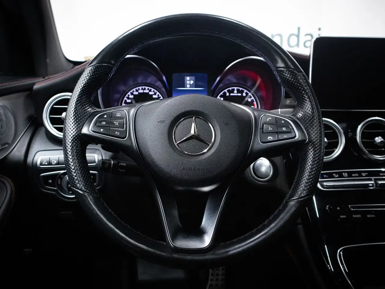Mercedes-Benz GLC photo Mercedes-Benz GLC